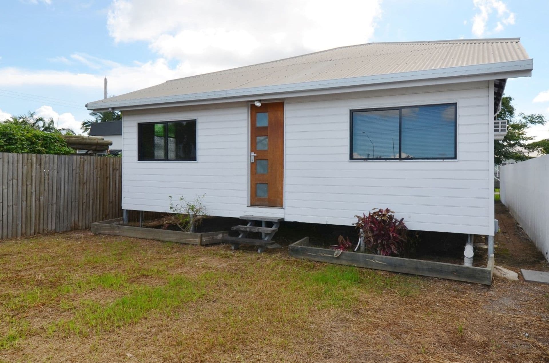 5 Railway Avenue, Railway Estate, QLD, 4810, Railway Estate - Image 1