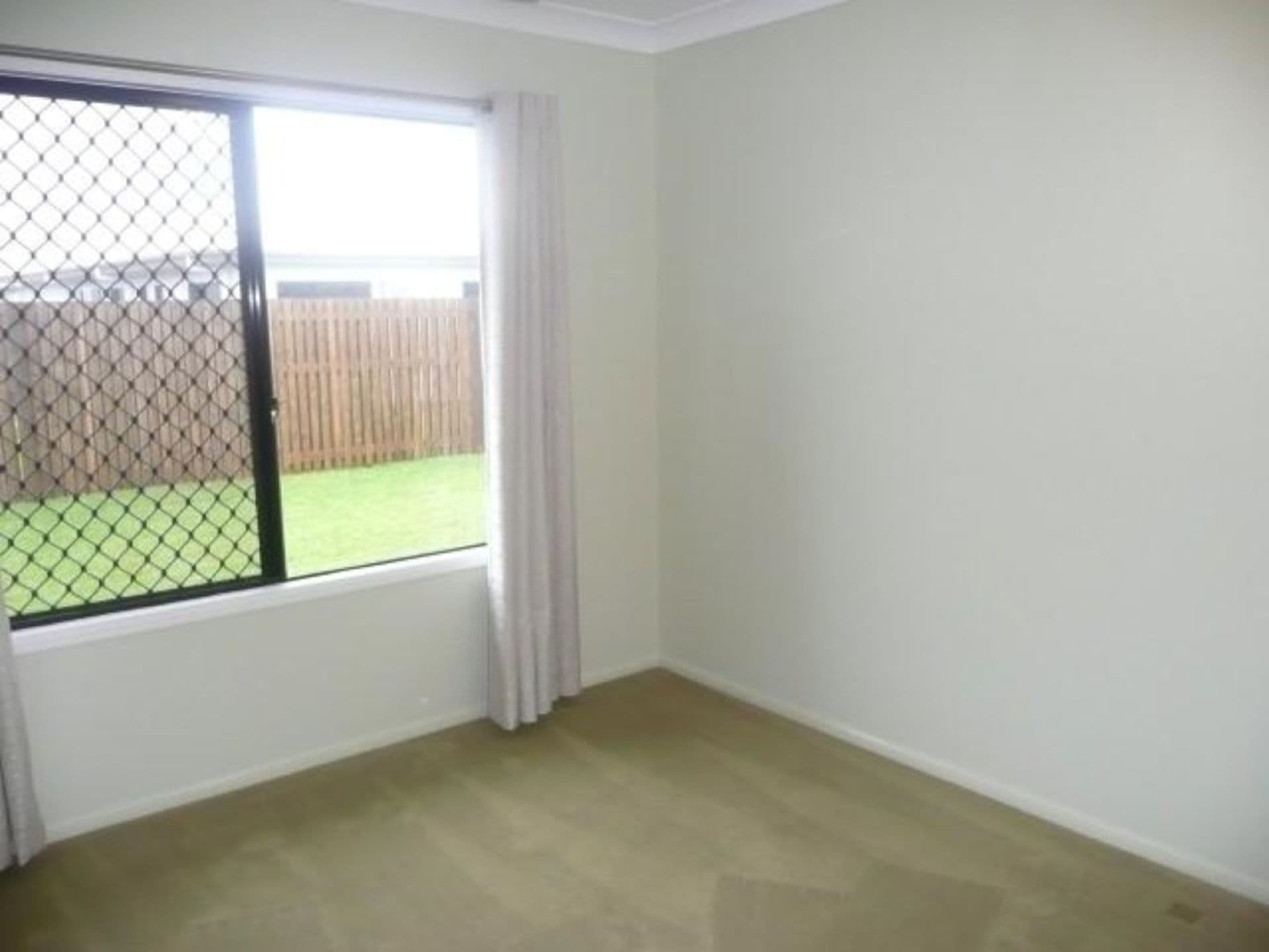 26 Kahana Avenue, Burdell, QLD, 4818, Burdell - Thumbnail 8