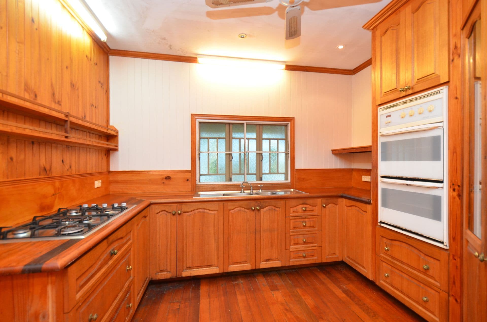 114 Coutts Drive, Bushland Beach, QLD, 4818, Bushland Beach - Thumbnail 3
