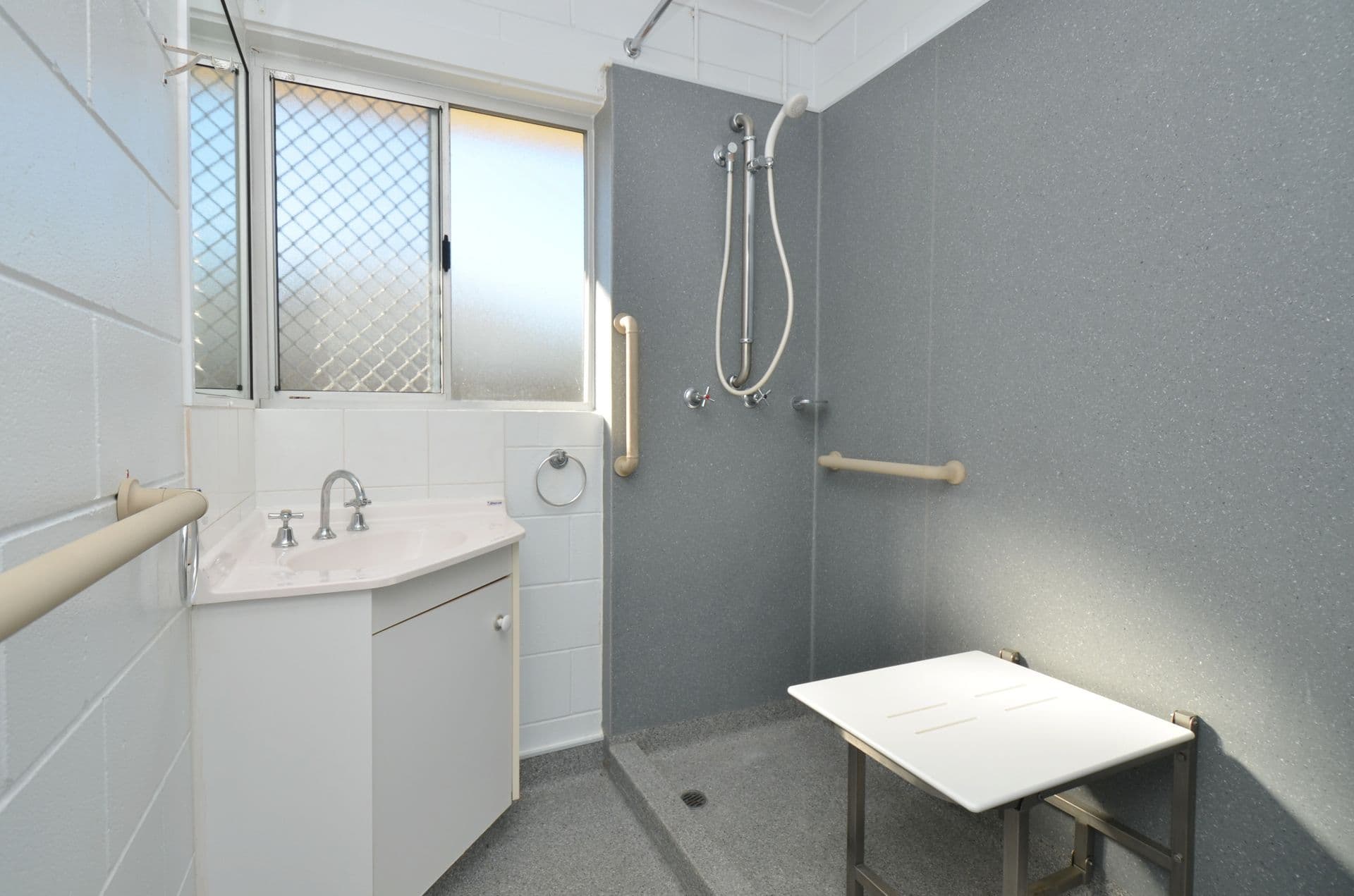 5 Melissa Court, Rasmussen, QLD, 4815, Rasmussen - Thumbnail 4