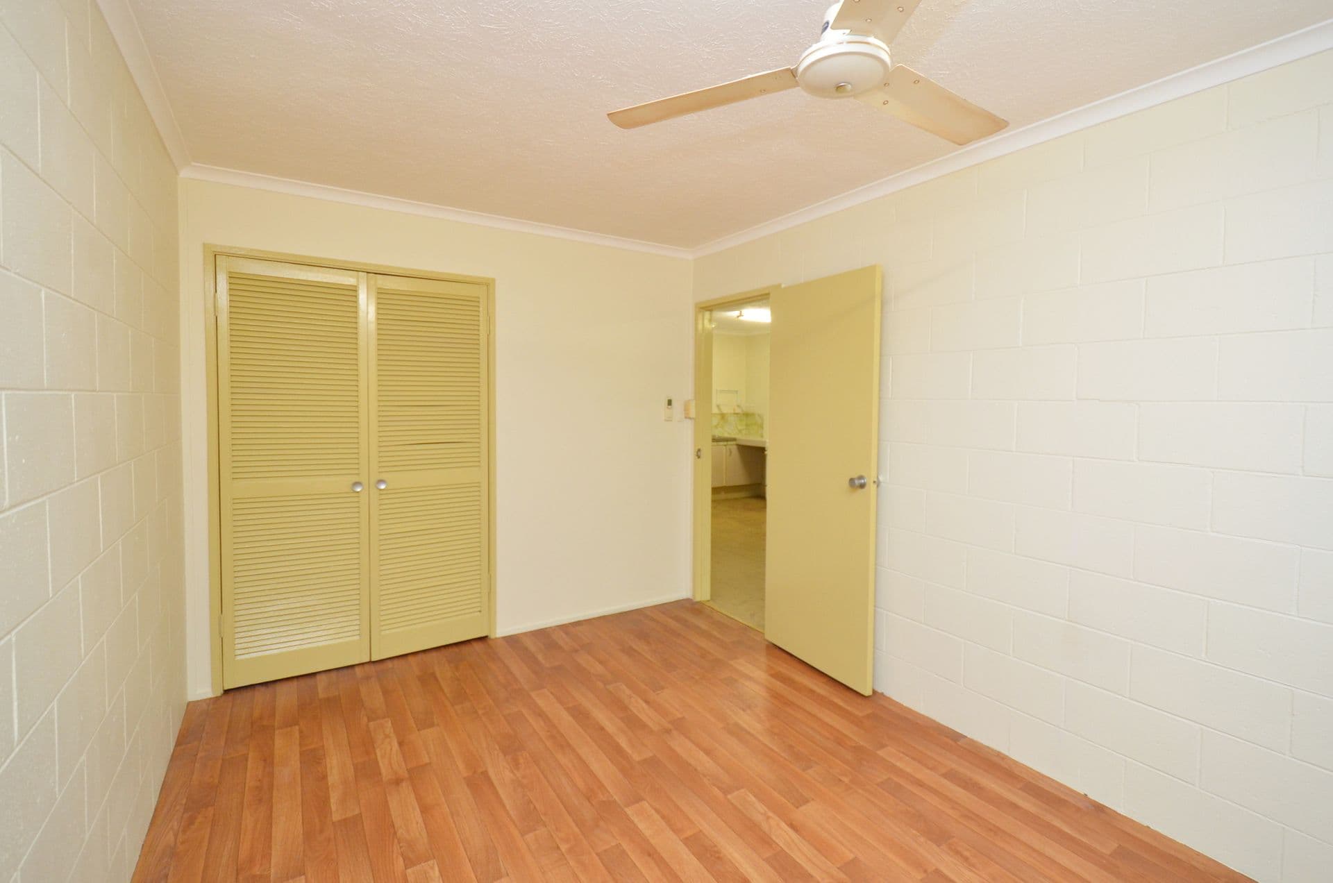5/7 Seventh Street, Railway Estate, QLD, 4810, Railway Estate - Thumbnail 3