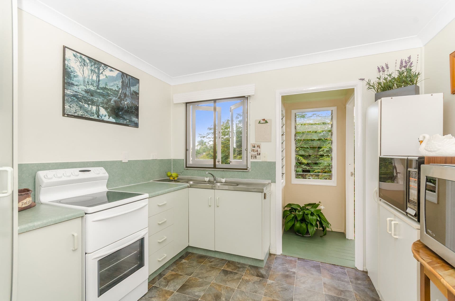 24 Judith Street, Kelso, QLD, 4815, Kelso - Thumbnail 5