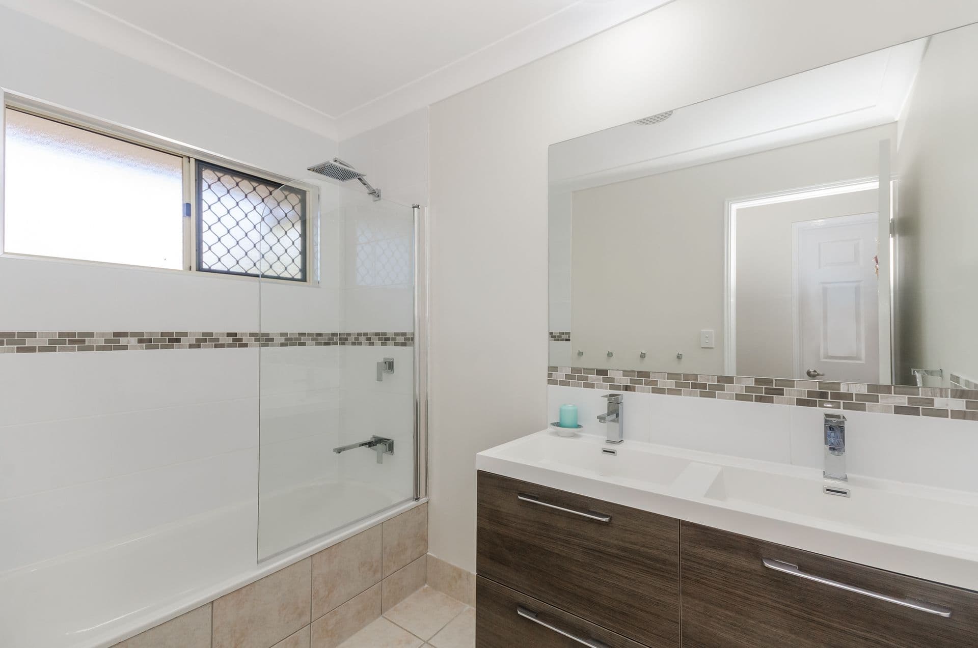 10 Loriston Road, Mount Low, QLD, 4818, Mount Low - Thumbnail 6
