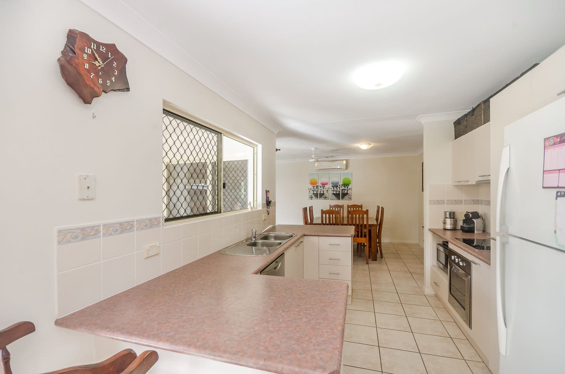 10 Loriston Road, Mount Low, QLD, 4818, Mount Low - Thumbnail 3