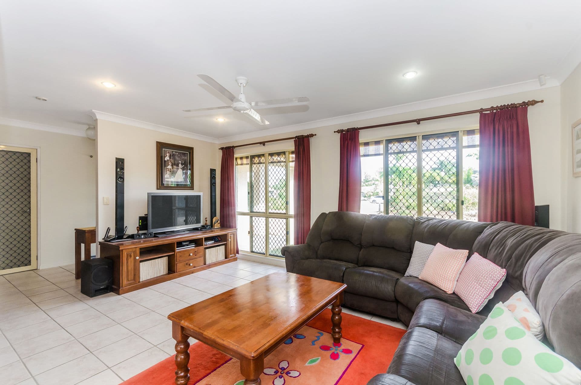 10 Loriston Road, Mount Low, QLD, 4818, Mount Low - Thumbnail 2