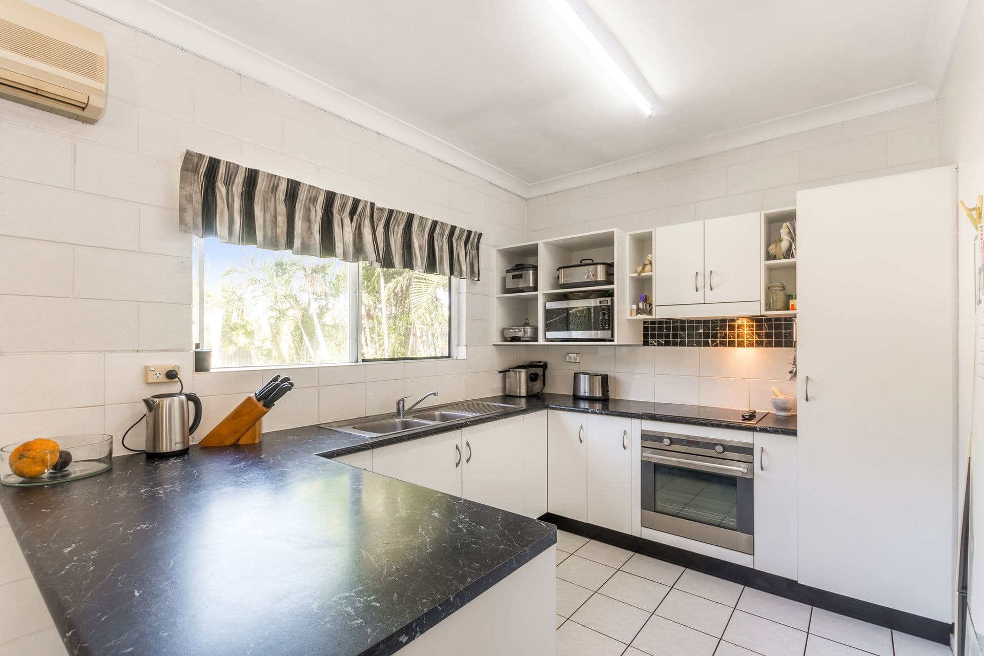 29 Hinchinbrook Drive, Kirwan, QLD, 4817, Kirwan - Thumbnail 5