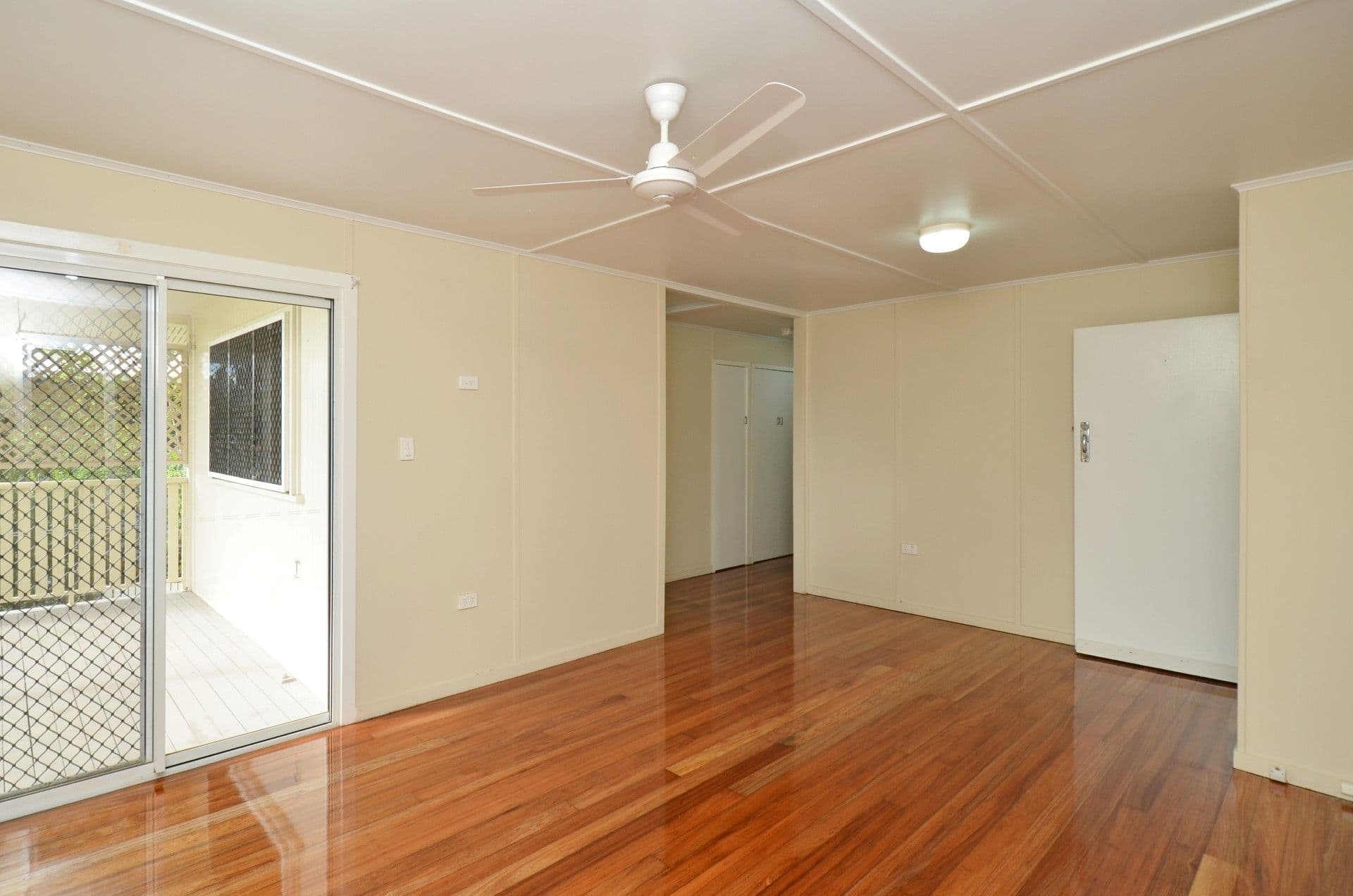 22 Hivers Street, Vincent, QLD, 4814, Vincent - Thumbnail 2