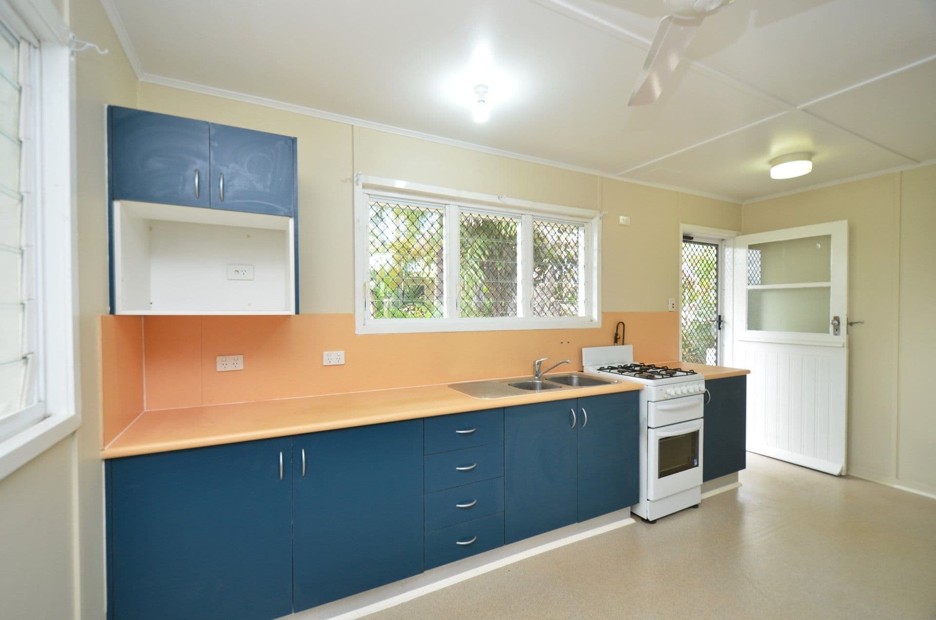 22 Hivers Street, Vincent, QLD, 4814, Vincent - Thumbnail 3