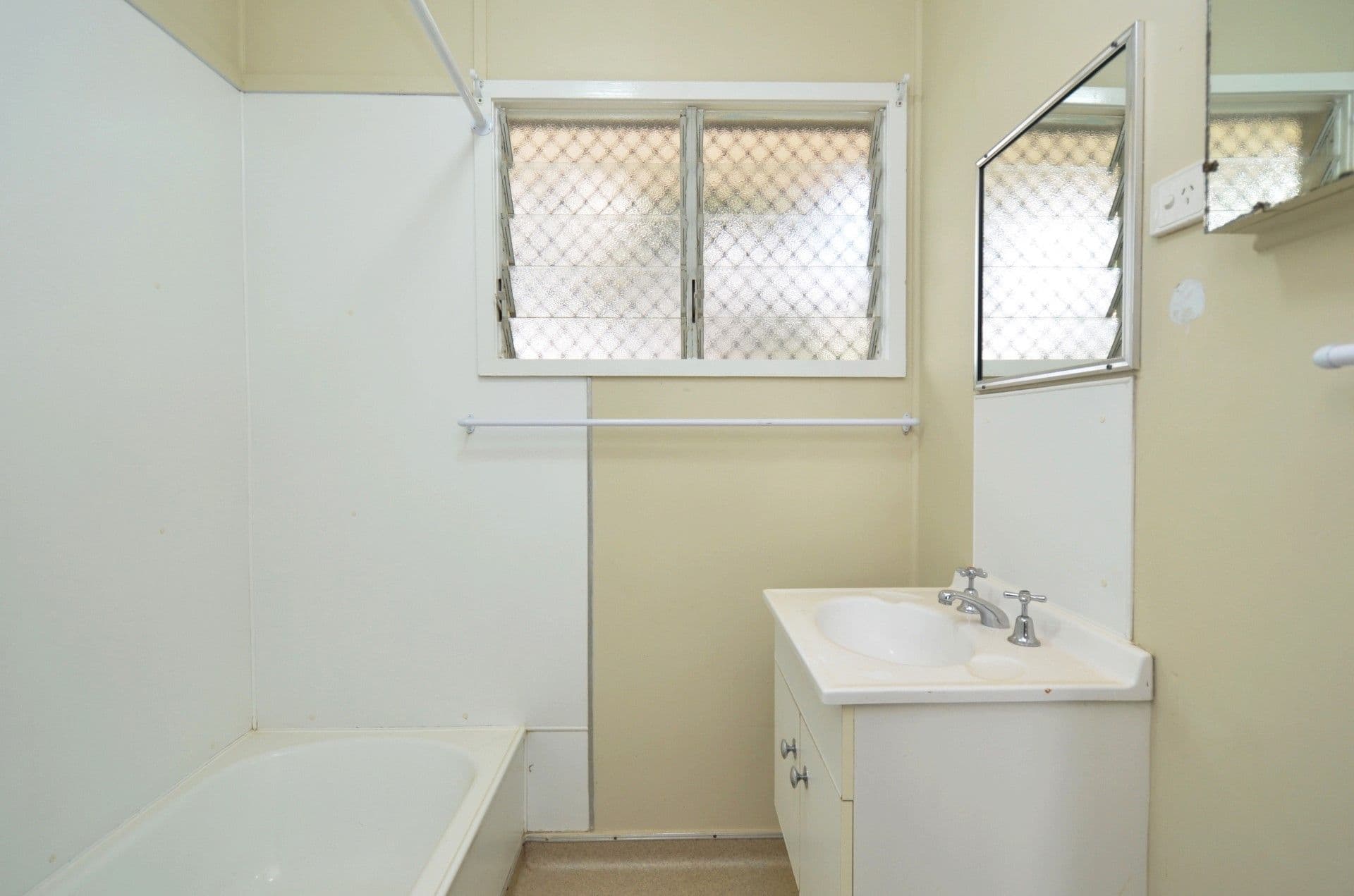 22 Hivers Street, Vincent, QLD, 4814, Vincent - Thumbnail 5