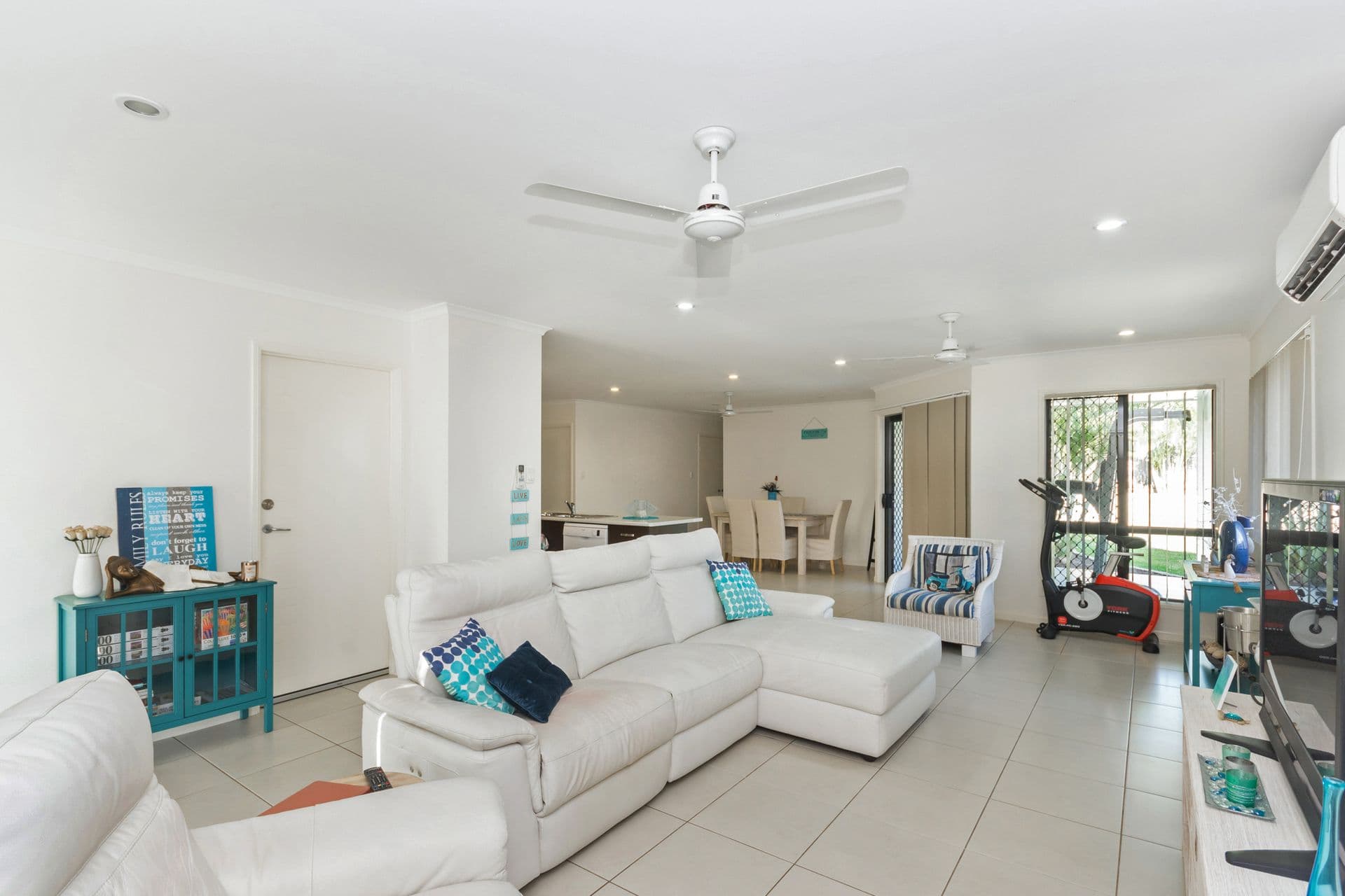 62a Franklin Drive, Mount Louisa, QLD, 4814, Mount Louisa - Thumbnail 3
