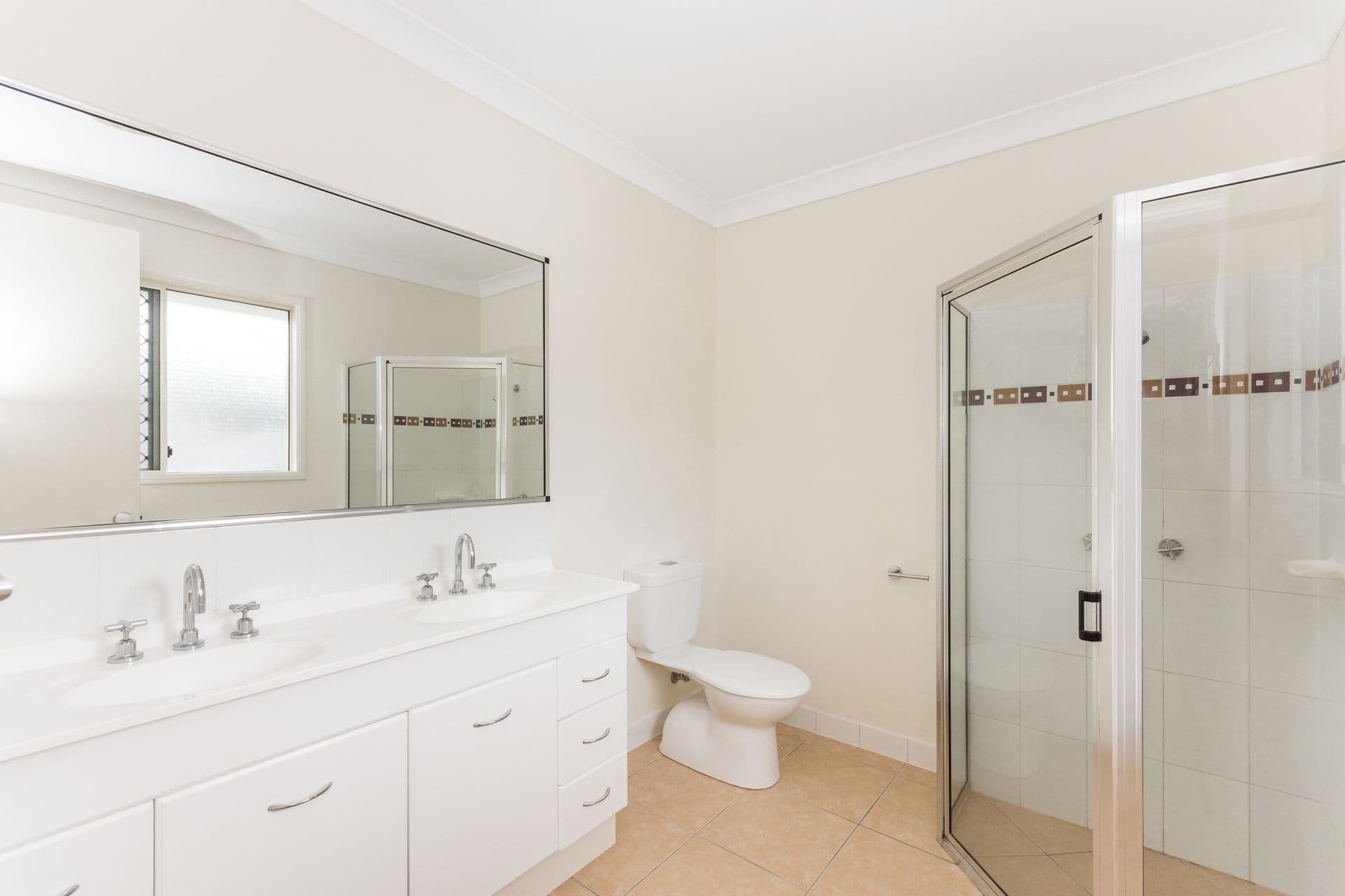 26 Seabrook Circuit, Bushland Beach, QLD, 4818, Bushland Beach - Thumbnail 3