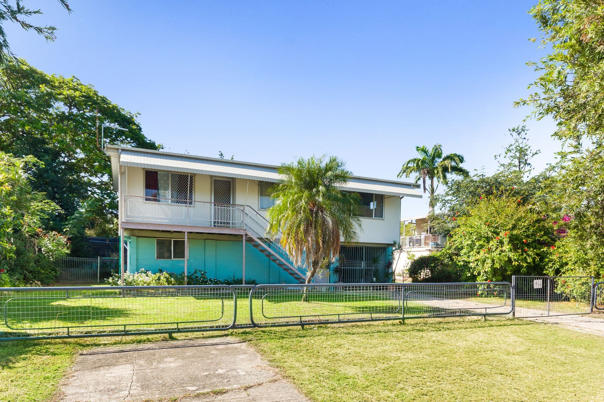 28 Davies Street, Mount Louisa, QLD, 4814, Mount Louisa - Image 1