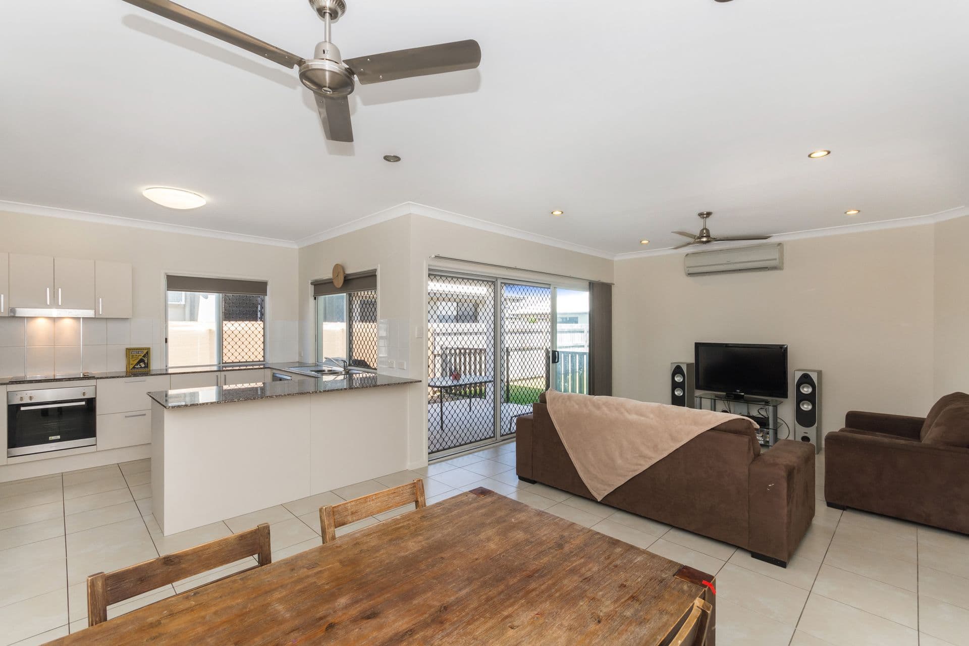 5 Sunburst Street, Mount Low, QLD, 4818, Mount Low - Thumbnail 2