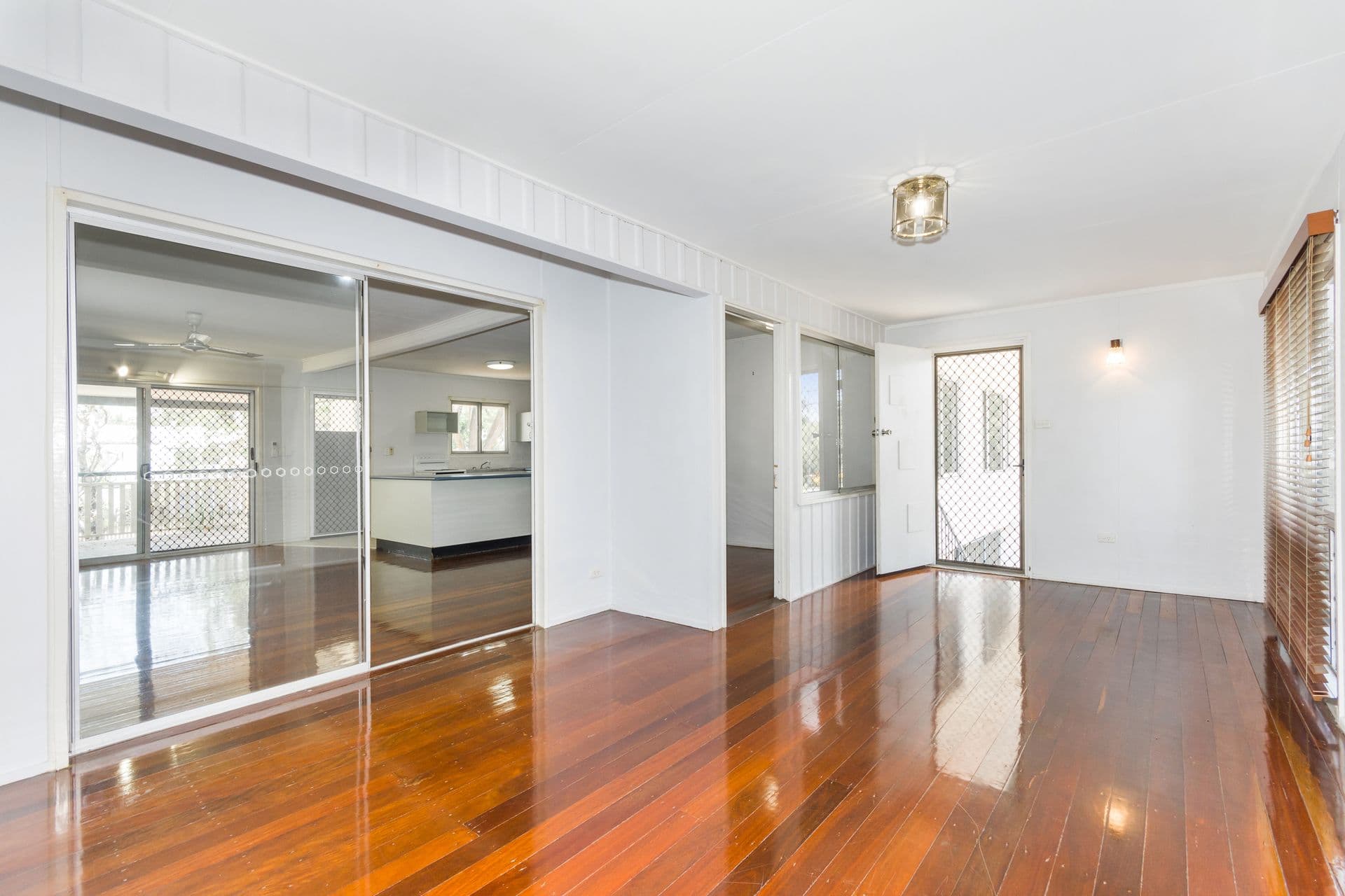 85 Albany Road, Pimlico, QLD, 4812, Pimlico - Thumbnail 5