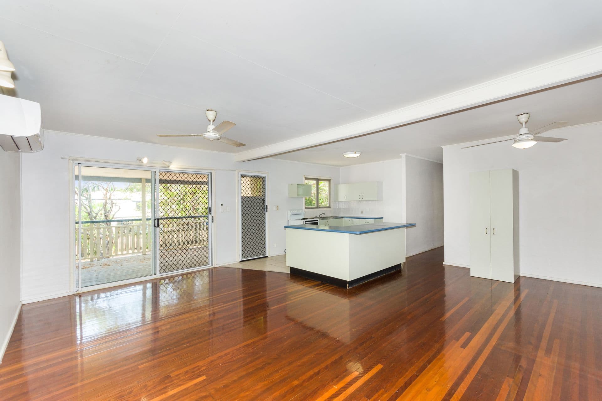 85 Albany Road, Pimlico, QLD, 4812, Pimlico - Thumbnail 4