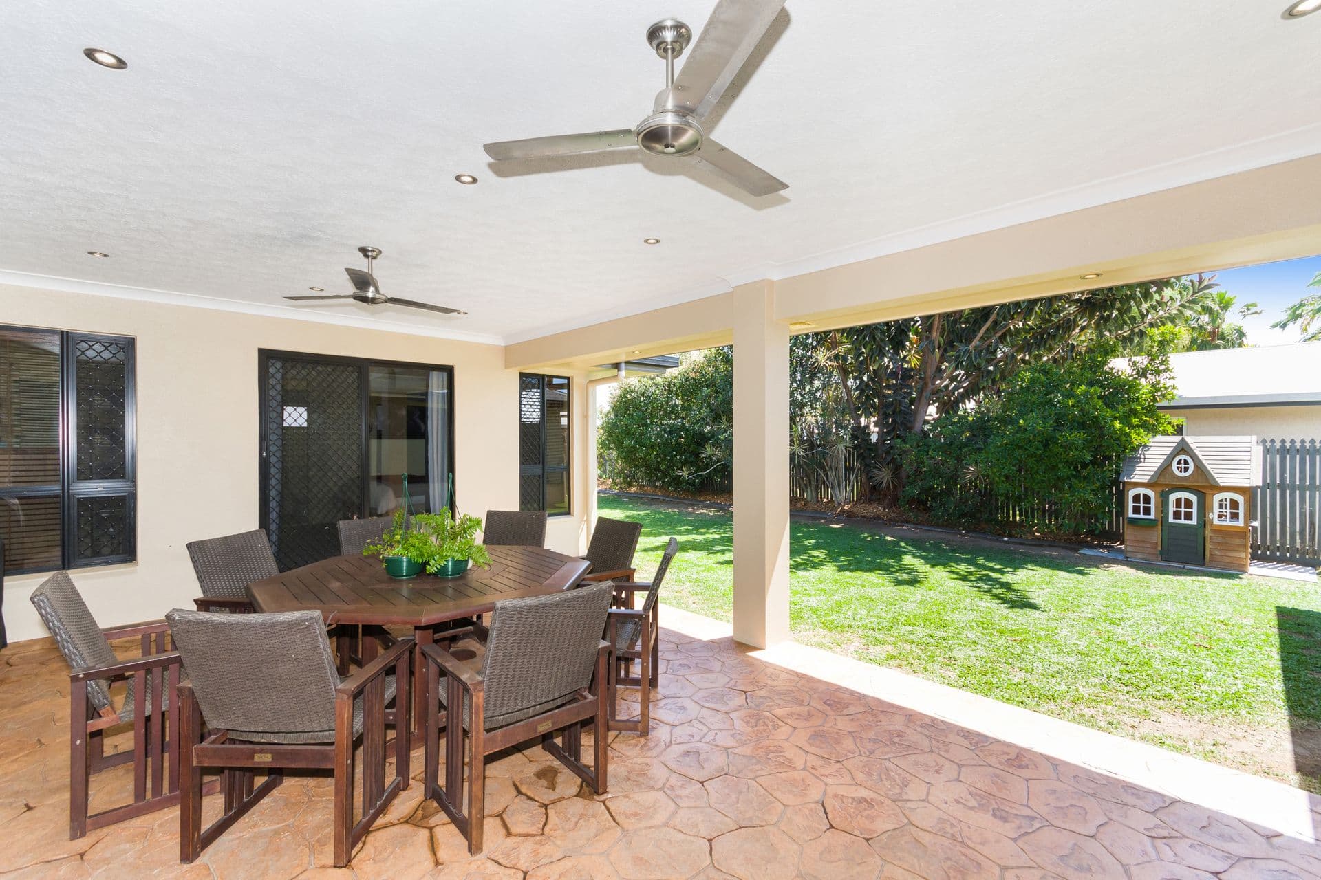 8 Buller Close, Mount Louisa, QLD, 4814, Mount Louisa - Thumbnail 4
