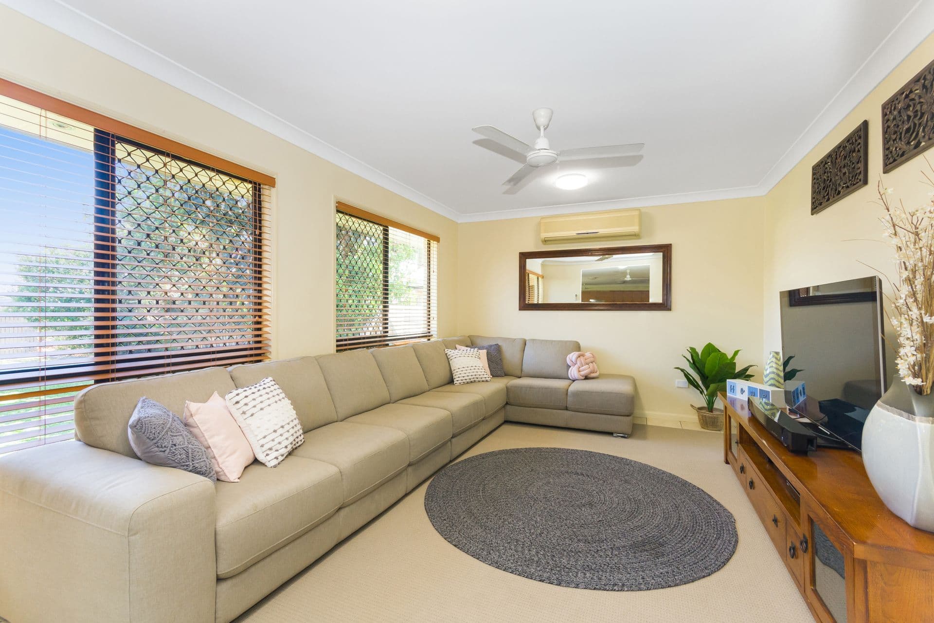 8 Buller Close, Mount Louisa, QLD, 4814, Mount Louisa - Thumbnail 5
