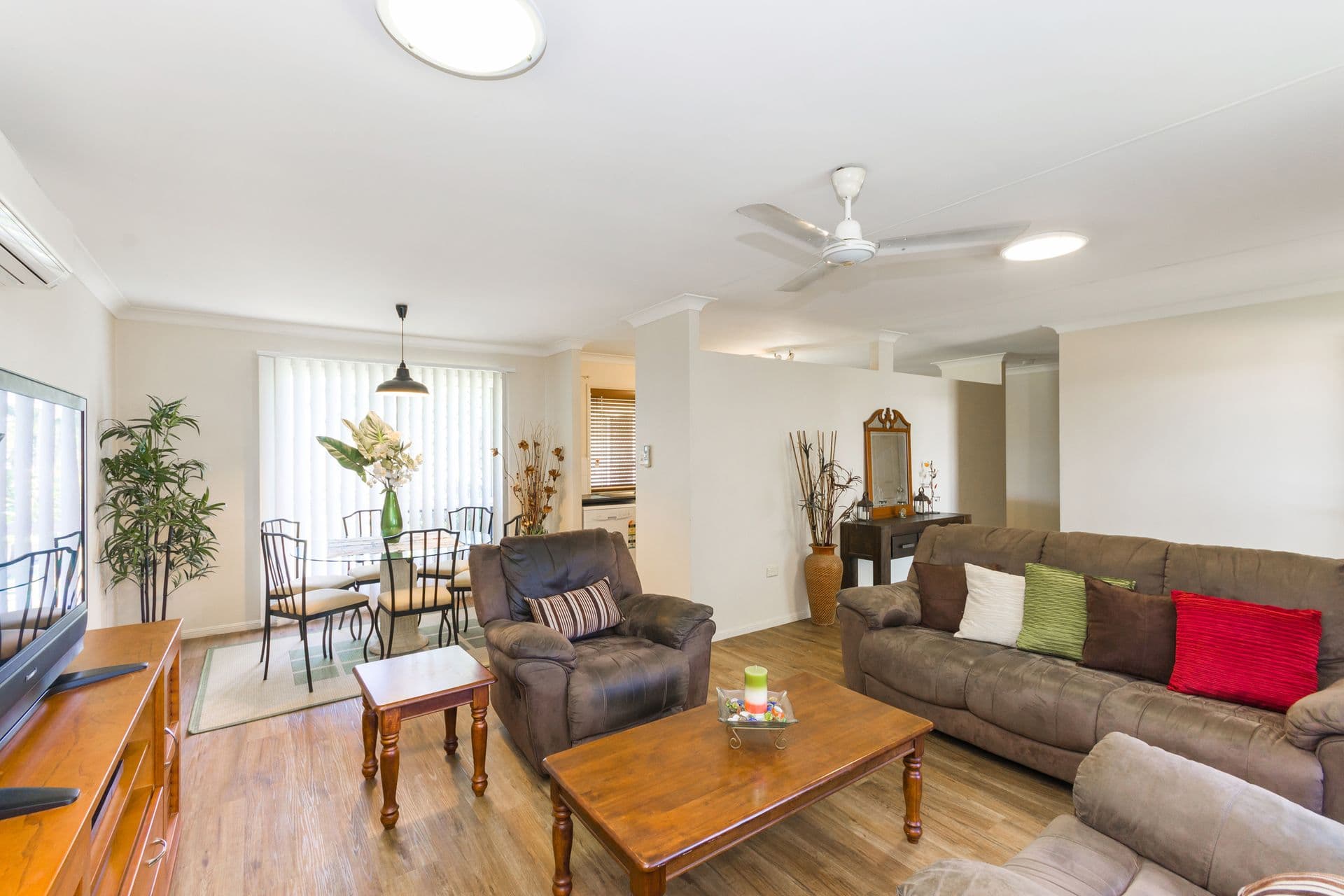 105 Martinez Avenue, West End, QLD, 4810, West End - Thumbnail 3