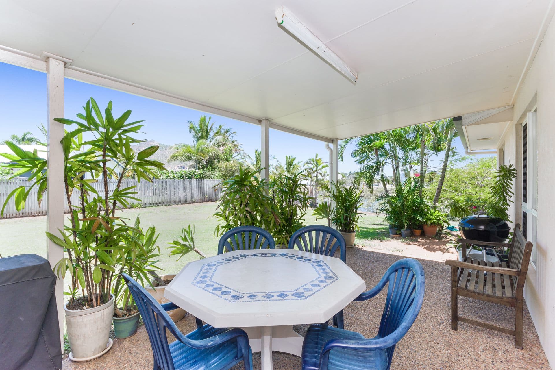 105 Martinez Avenue, West End, QLD, 4810, West End - Thumbnail 4