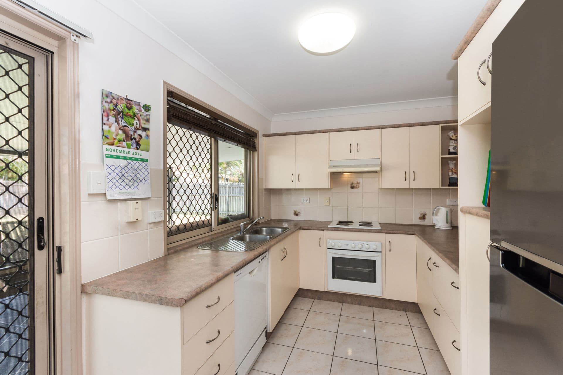 9 Earl Circuit, Kirwan, QLD, 4817, Kirwan - Thumbnail 2