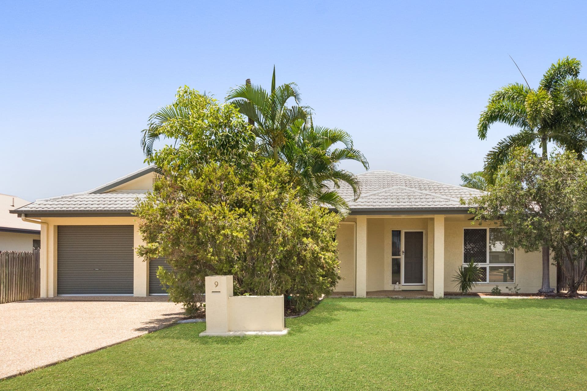 9 Pasadena Place, Kirwan, QLD, 4817, Kirwan - Image 1