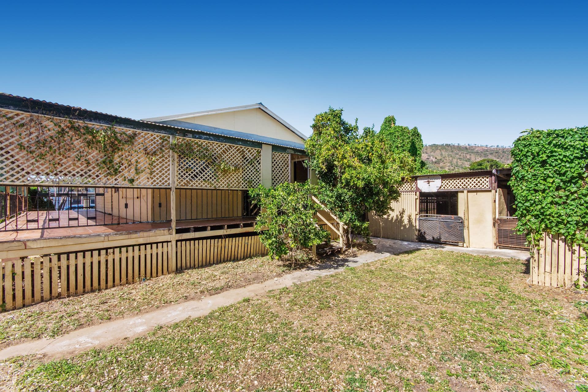 8 Barambah Street, Wulguru, QLD, 4811, Wulguru - Thumbnail 6