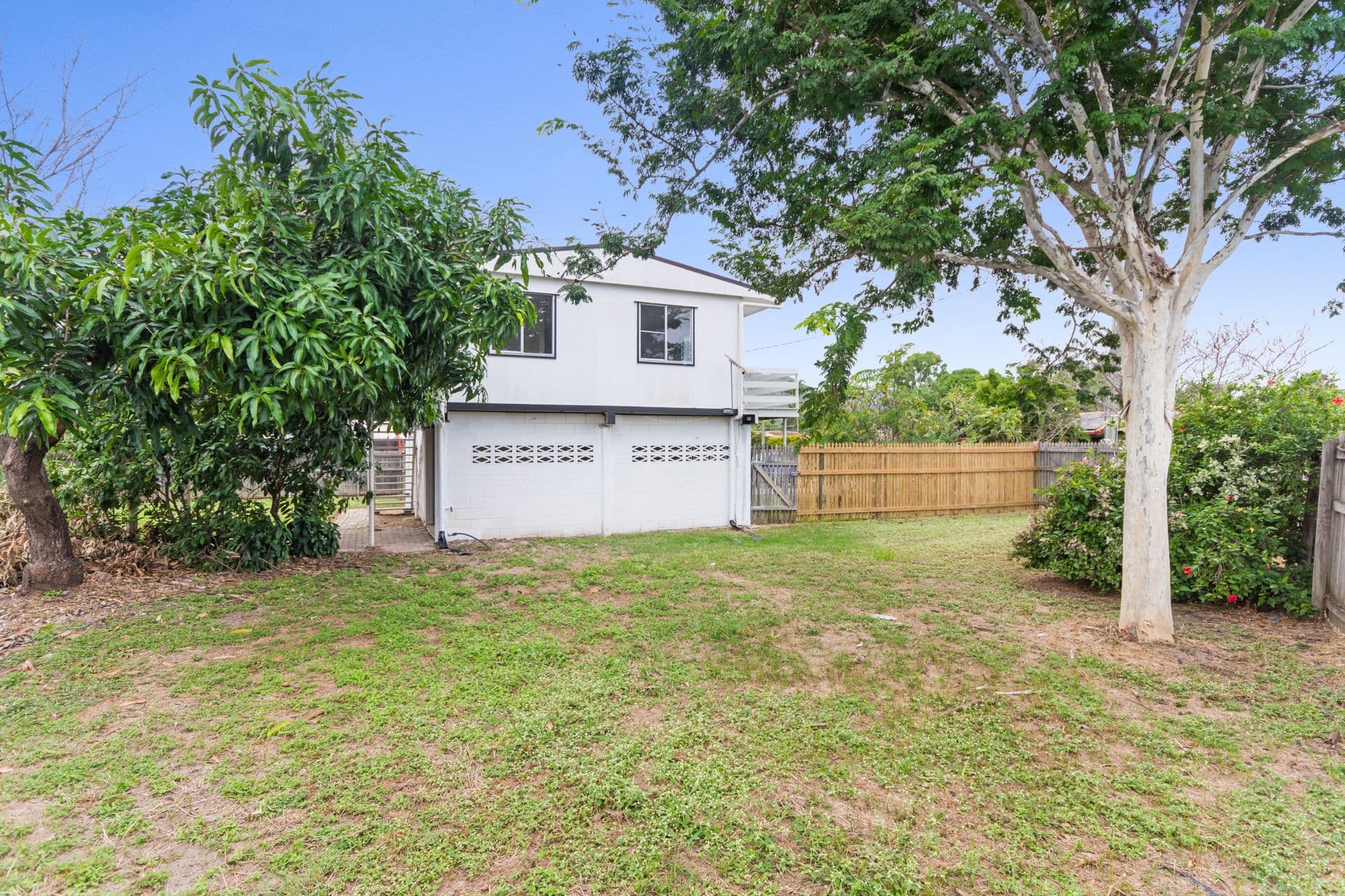 6 Glenrock Drive, Rasmussen, QLD, 4815, Rasmussen - Thumbnail 4