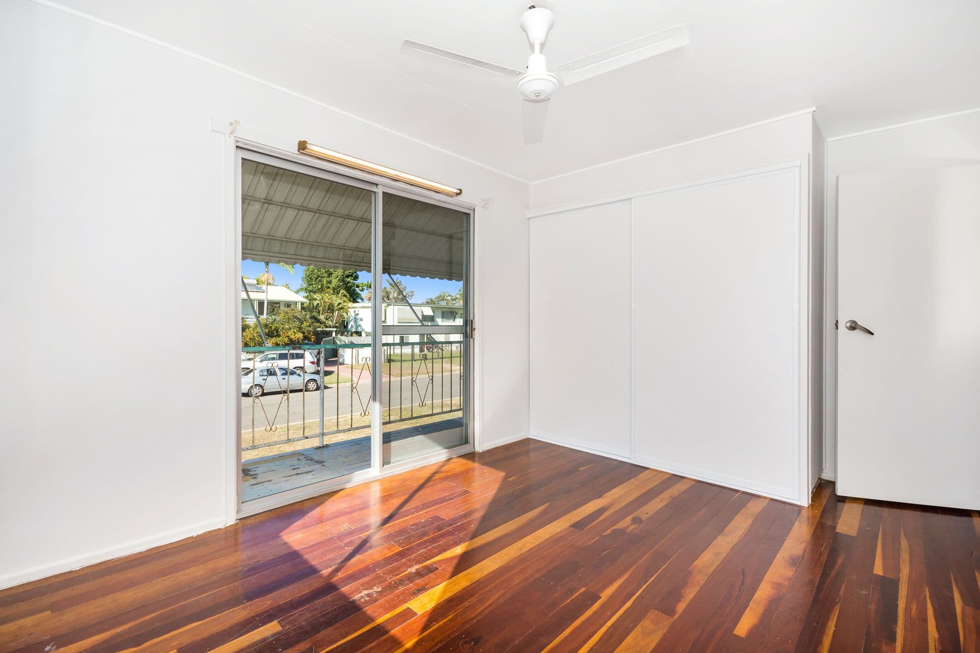 10 Valencia Street, Kirwan, QLD, 4817, Kirwan - Thumbnail 5