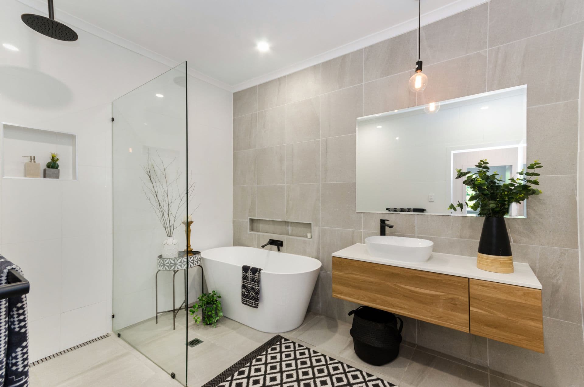 36 Pegnall Street, Pimlico, QLD, 4812, Pimlico - Thumbnail 3