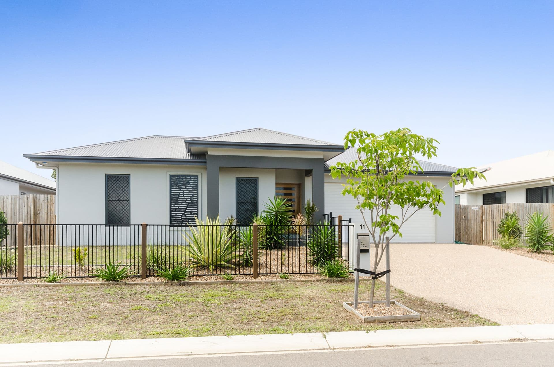 11 Friday Avenue, Burdell, QLD, 4818, Burdell - Image 1
