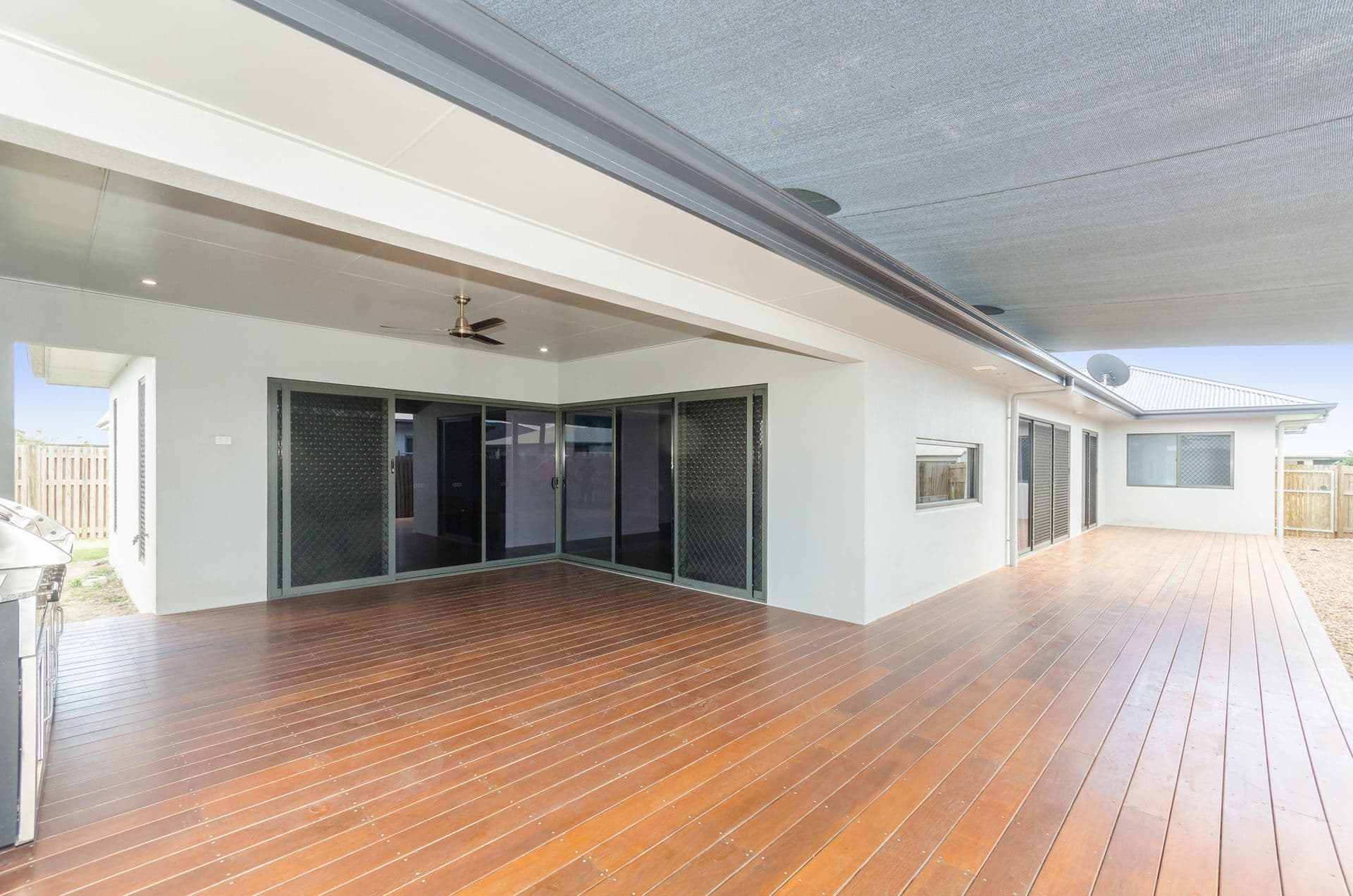 11 Friday Avenue, Burdell, QLD, 4818, Burdell - Thumbnail 4