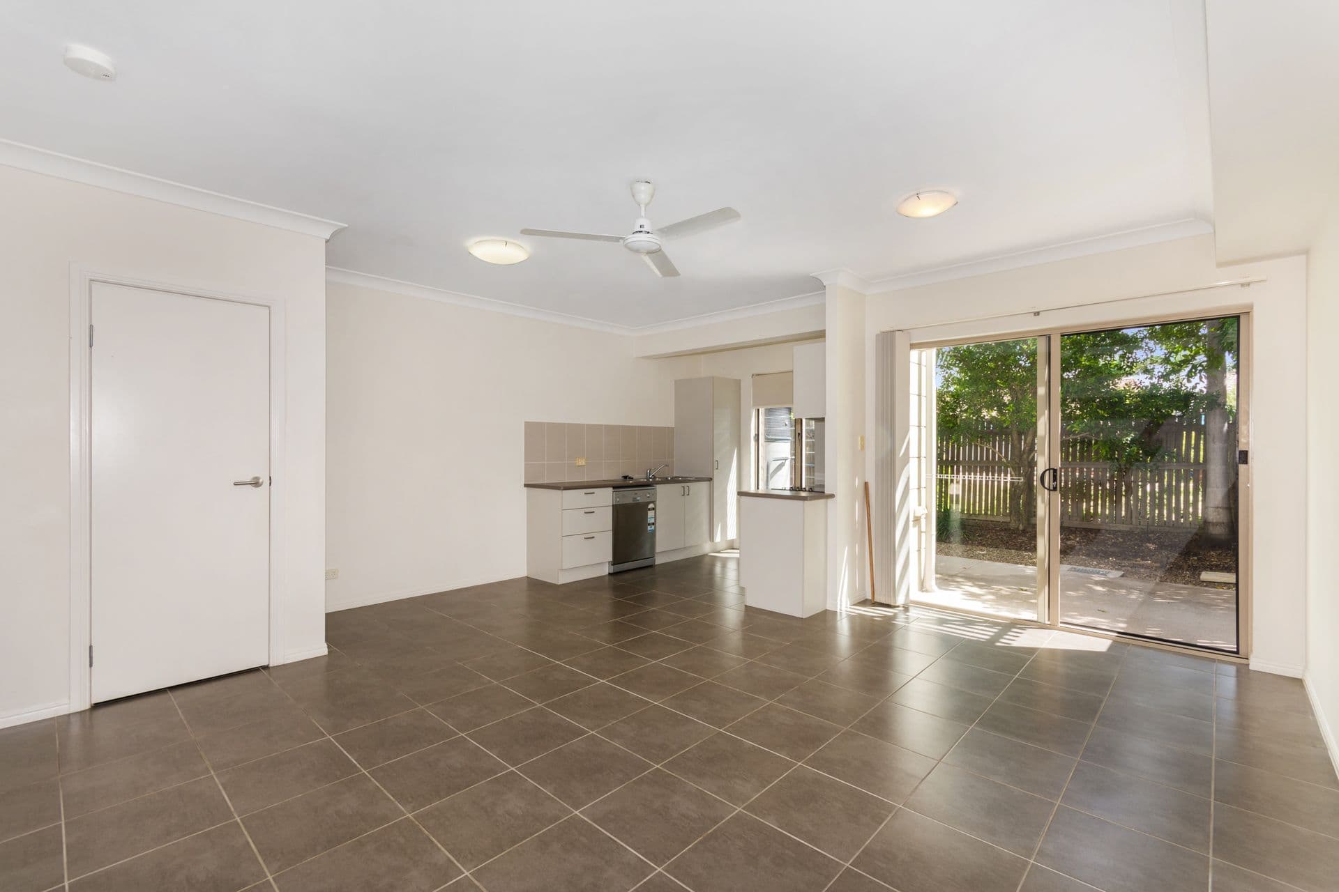 4/84-86 Dearness Street, Garbutt, QLD, 4814, Garbutt - Thumbnail 3