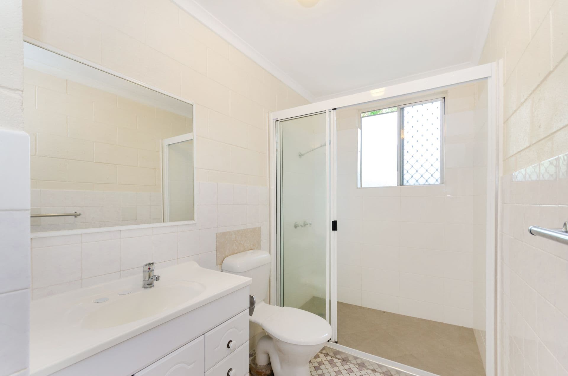 4/20 Carmody Street, Hermit Park, QLD, 4812, Hermit Park - Thumbnail 3