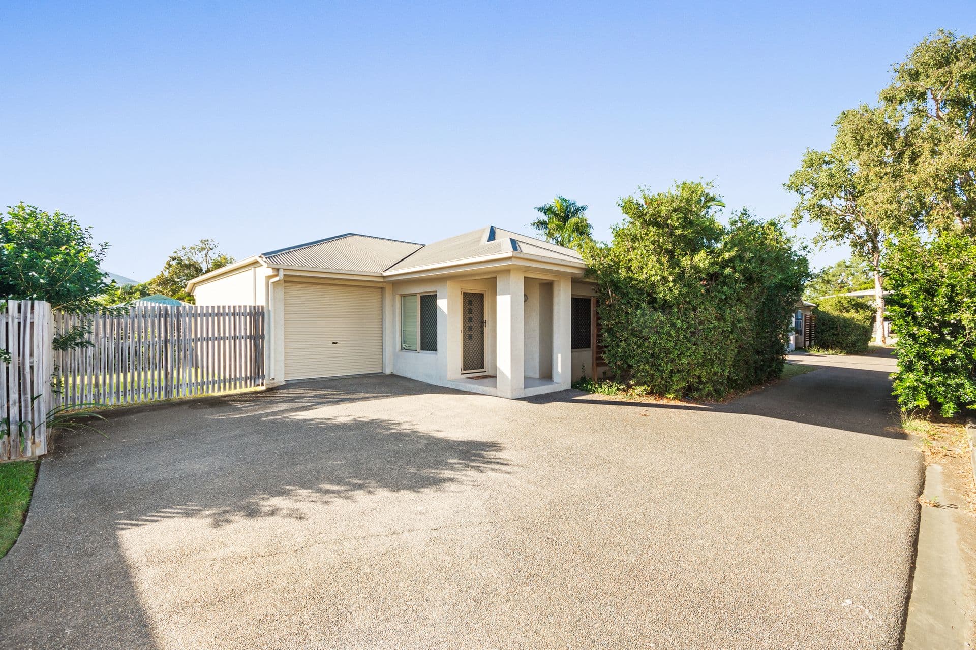 2/25 Salina Drive, Kelso, QLD, 4815, Kelso - Image 1