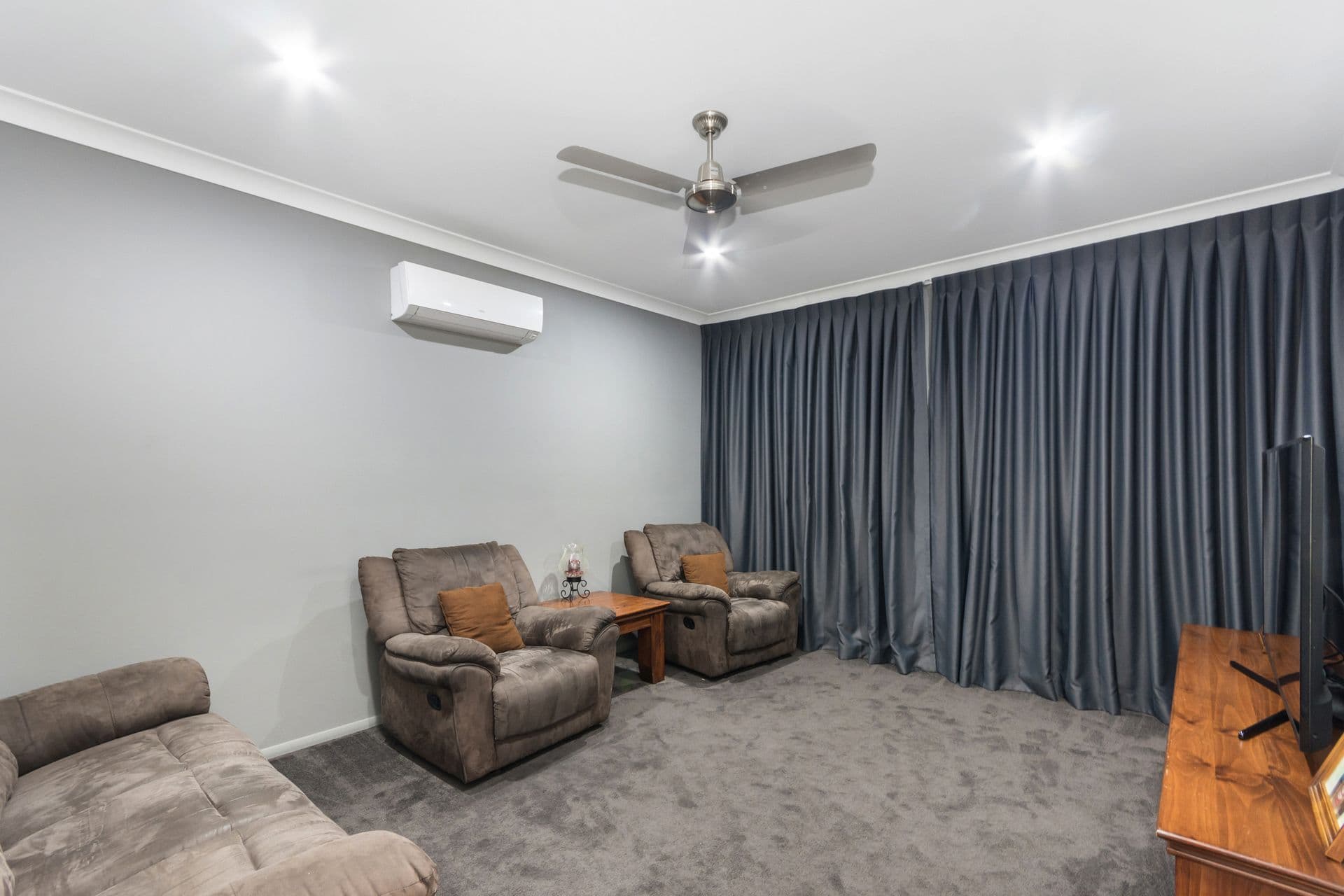 10 Wainscot Street, Shaw, QLD, 4818, Shaw - Thumbnail 4