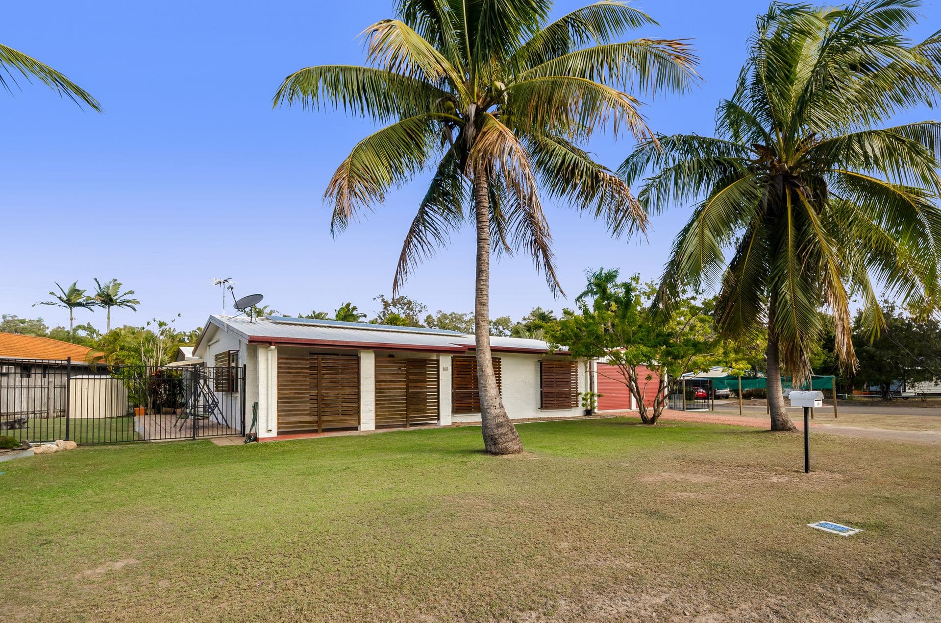 14 Manuka Court, Bushland Beach, QLD, 4818, Bushland Beach - Thumbnail 8
