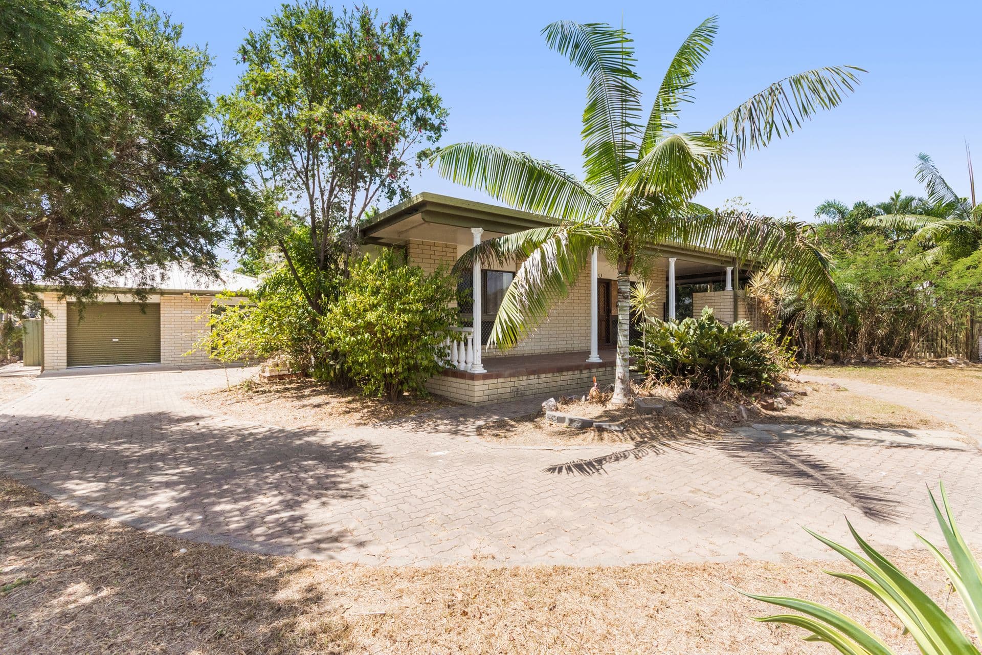 8 Buunong Avenue, Kelso, QLD, 4815, Kelso - Image 1