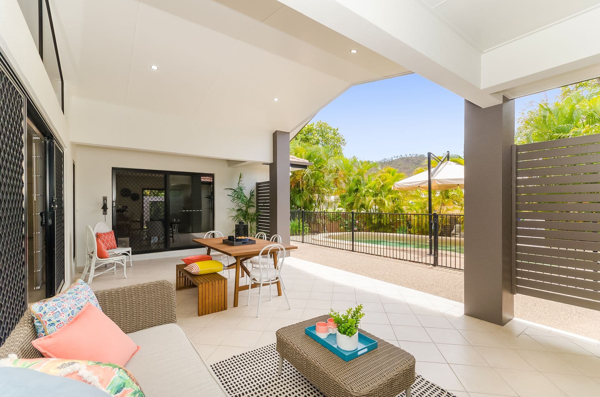 4 Teatree Court, Mount Louisa, QLD, 4814, Mount Louisa - Thumbnail 4
