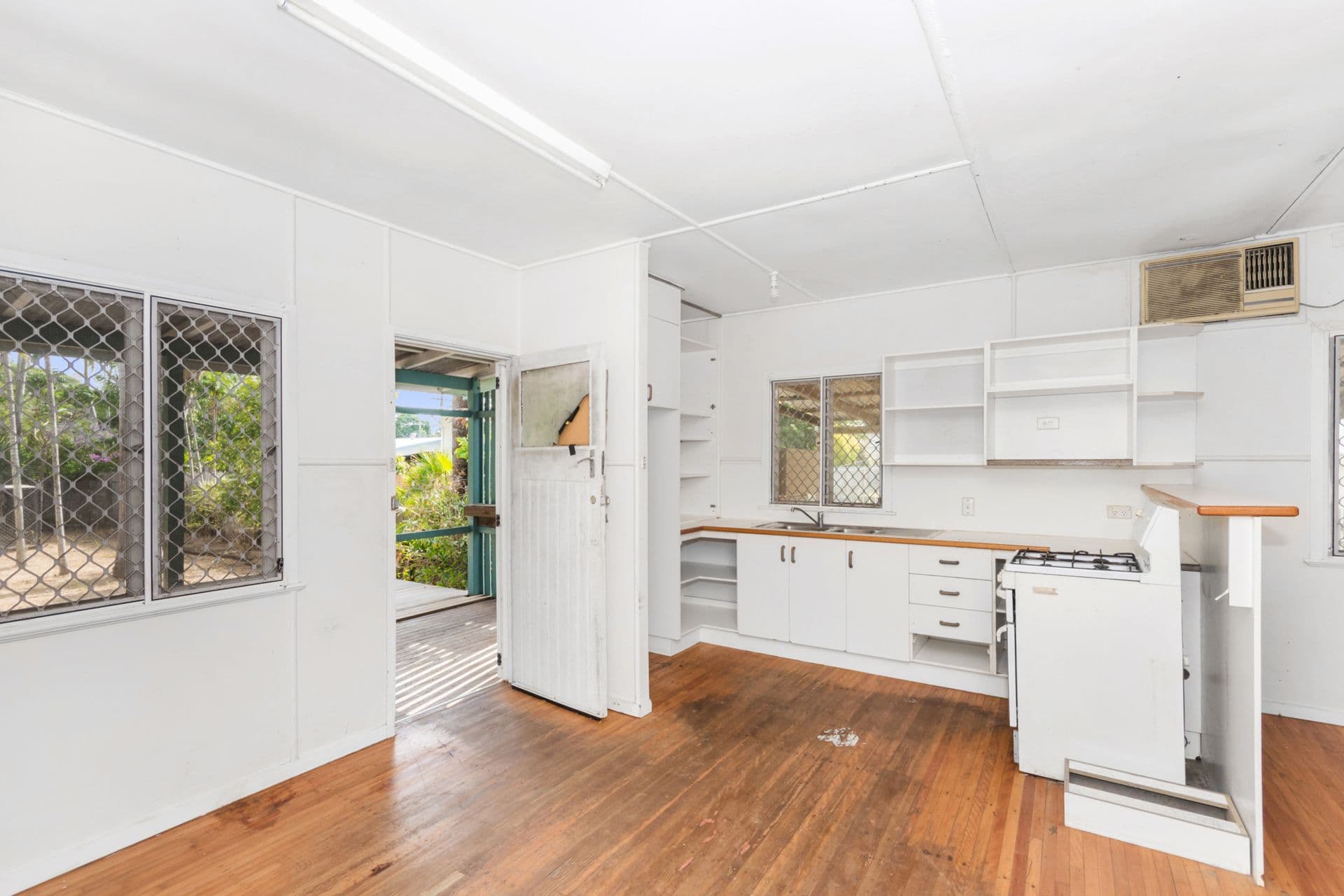 3 Lynd Street, Mundingburra, QLD, 4812, Mundingburra - Thumbnail 5