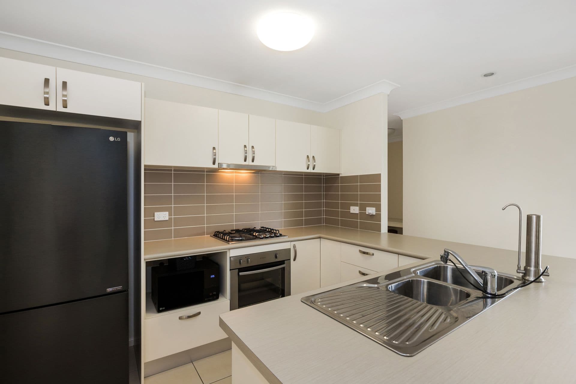 158 Kalynda Parade, Bohle Plains, QLD, 4817, Bohle Plains - Thumbnail 2