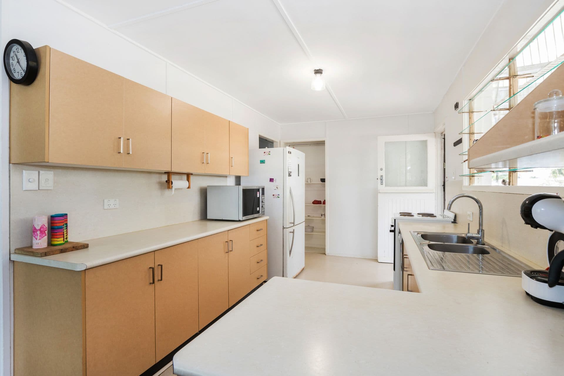264 Palmerston Street, Vincent, QLD, 4814, Vincent - Thumbnail 2