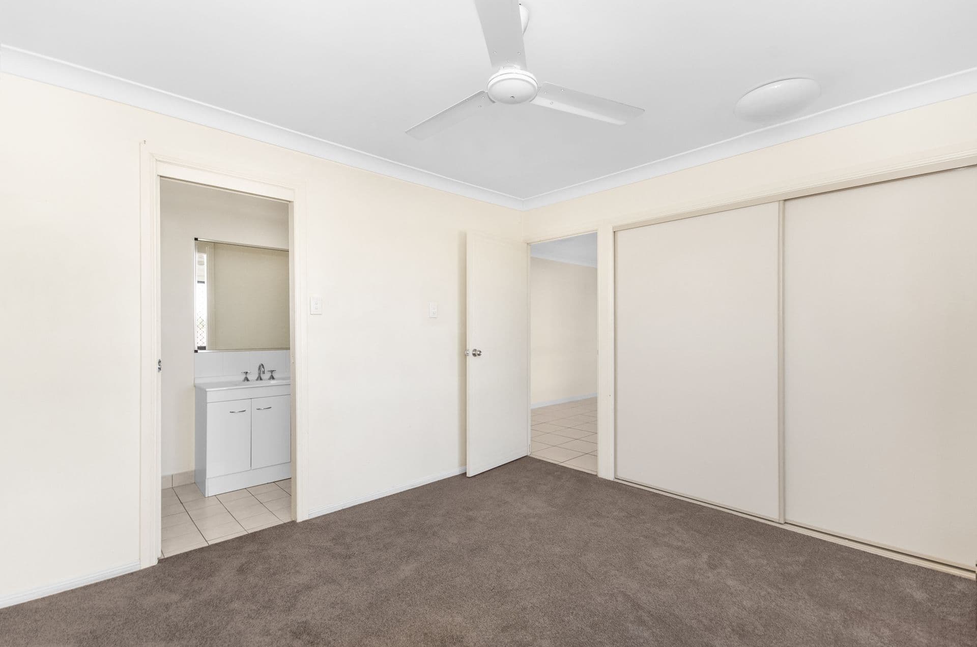 74 Beau Park Drive, Burdell, QLD, 4818, Burdell - Thumbnail 3