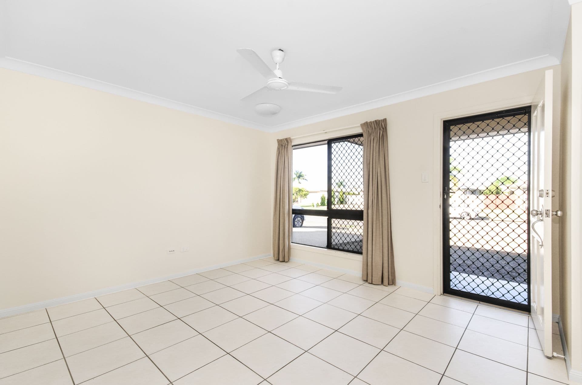 74 Beau Park Drive, Burdell, QLD, 4818, Burdell - Thumbnail 5