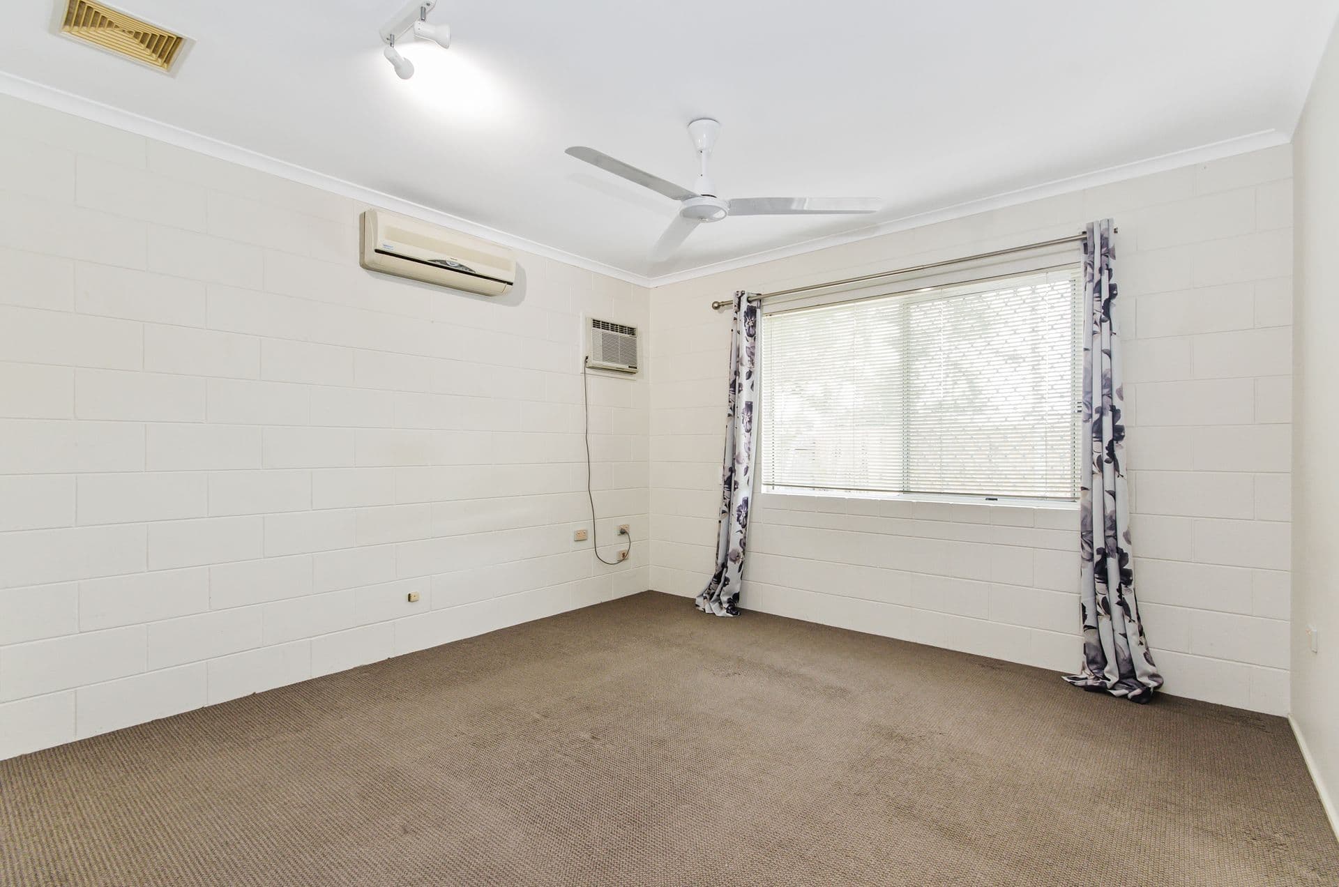 57 Warland Street, Kirwan, QLD, 4817, Kirwan - Thumbnail 5