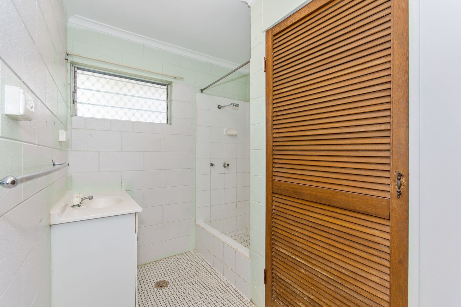 6 Dalton Street, Wulguru, QLD, 4811, Wulguru - Thumbnail 5