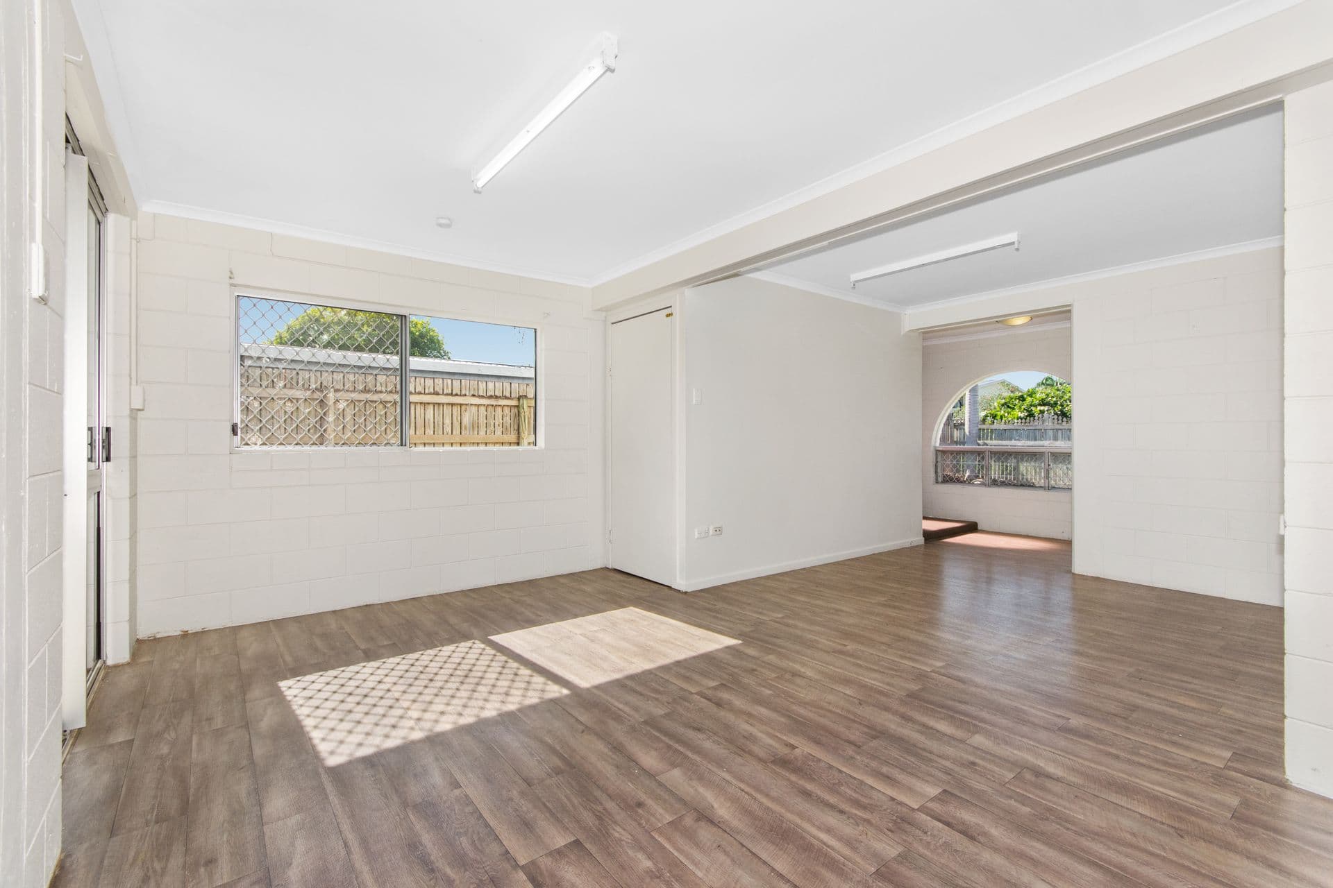 17 Champagne Crescent, Kelso, QLD, 4815, Kelso - Thumbnail 3