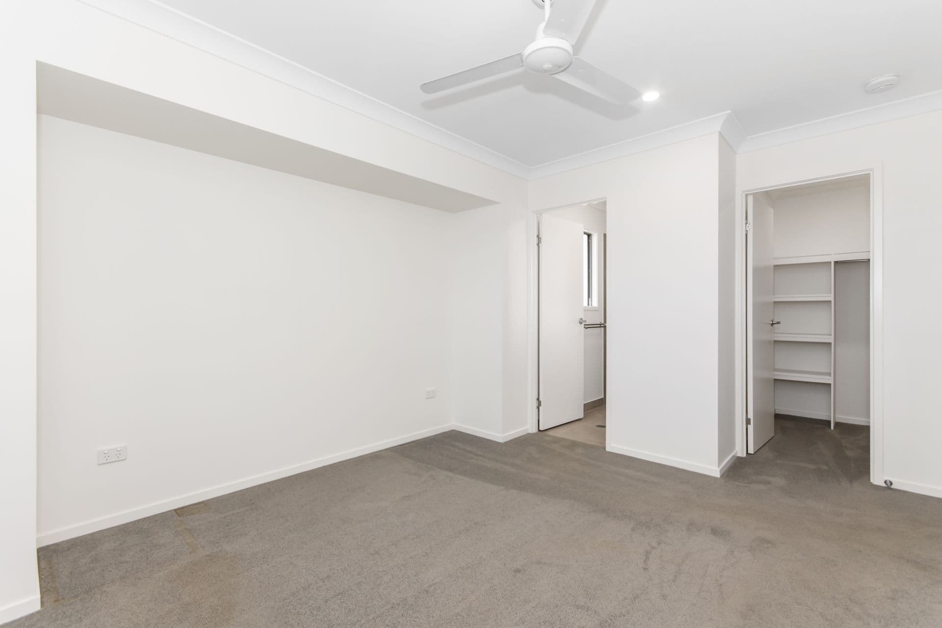 27 Mesa Circuit, Cosgrove, QLD, 4818, Cosgrove - Thumbnail 4