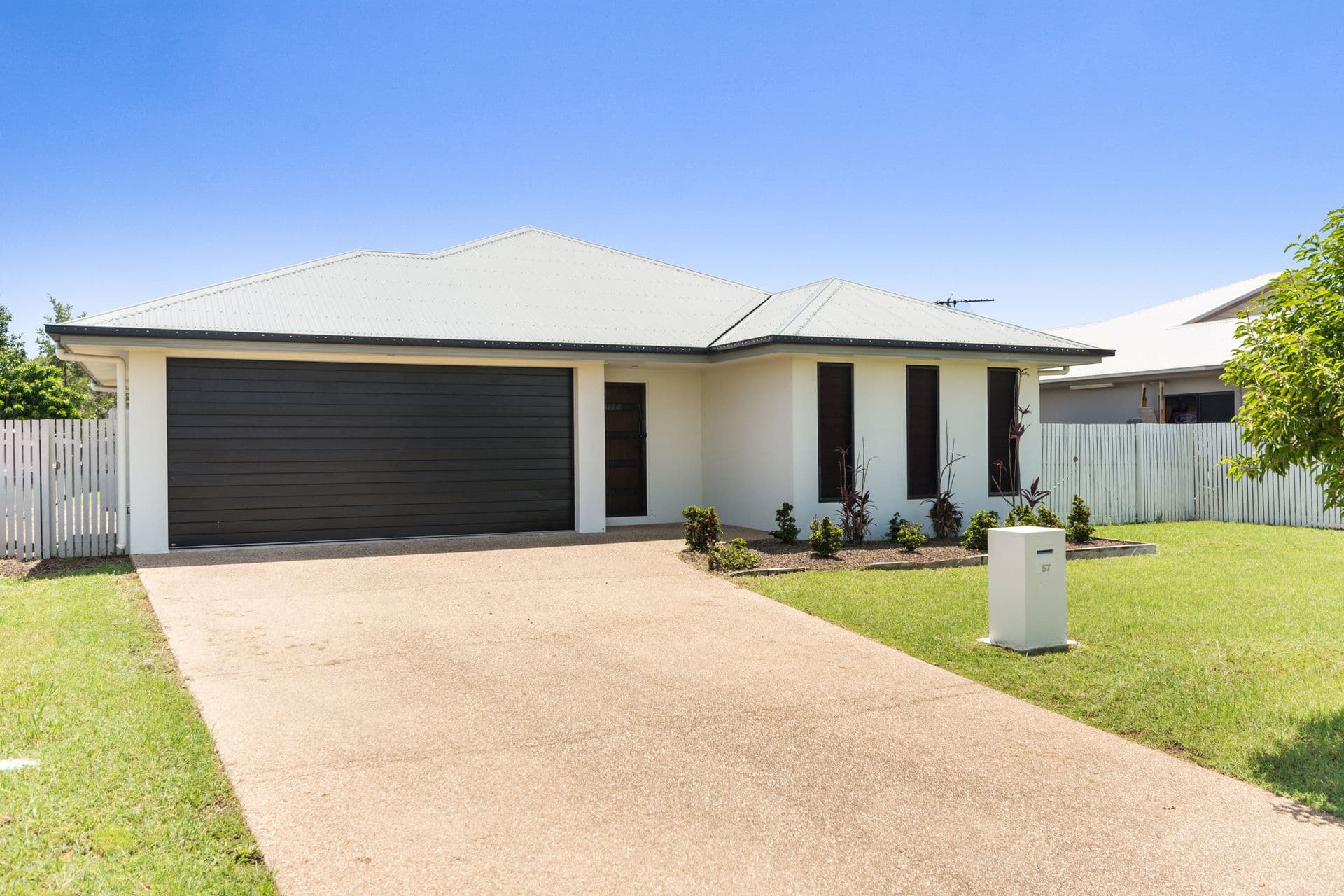 57 Daintree Drive, Bushland Beach, QLD, 4818, Bushland Beach - Image 1