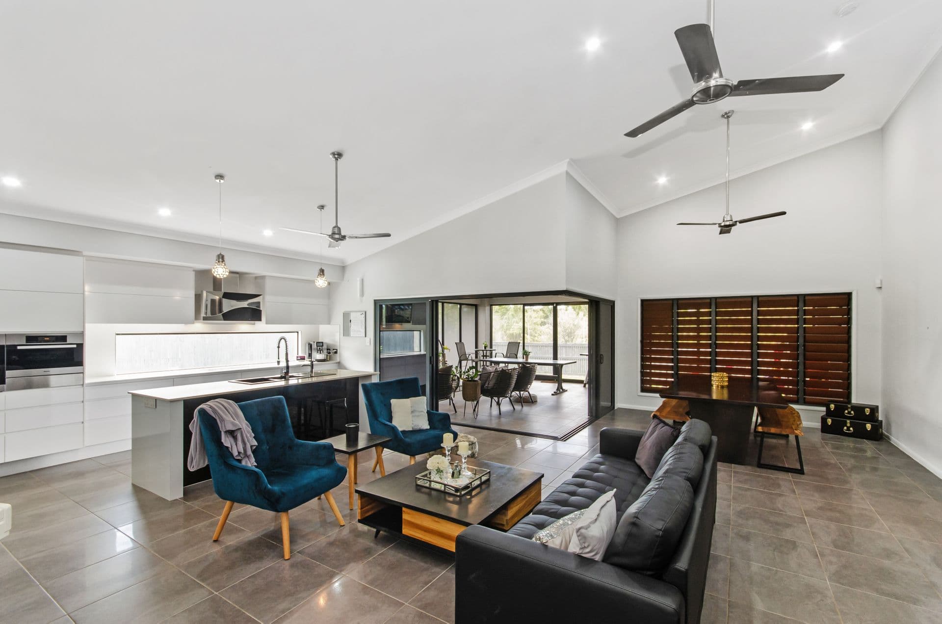 14 Pongamia Parade, Mount Low, QLD, 4818, Mount Low - Thumbnail 2