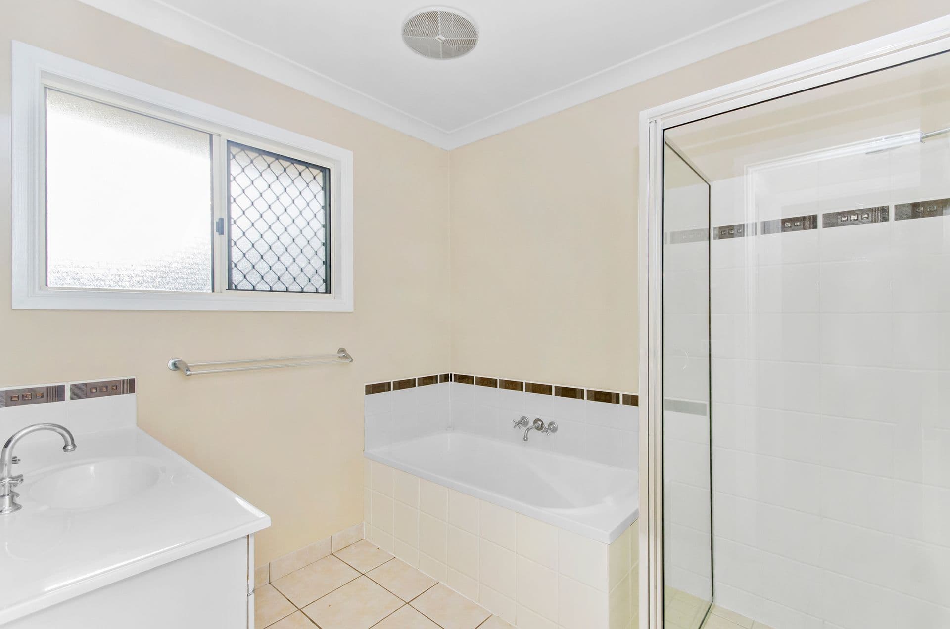 70 Brenton Circuit, Deeragun, QLD, 4818, Deeragun - Thumbnail 8